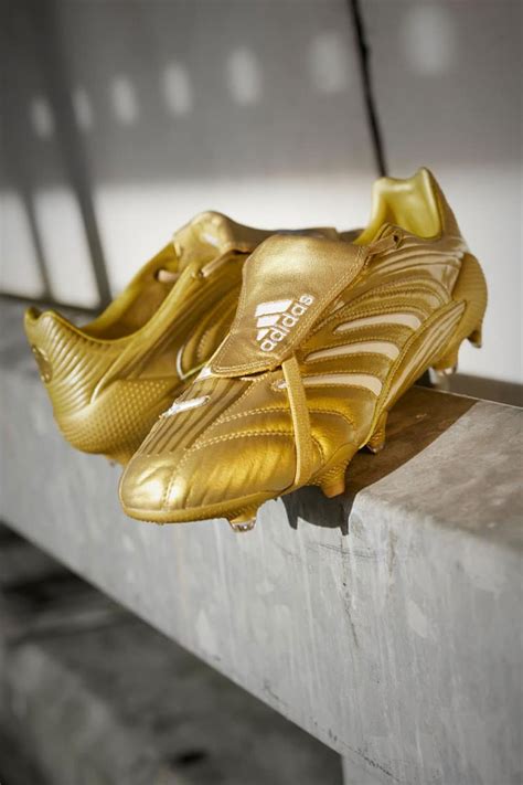 voetbalschoenen adidas goud